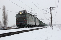 Електровоз ВЛ82М-067, перегін Основа - Тернове Південної залізниці. 06.І.2013 р.